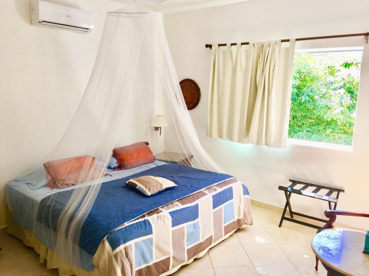 Esquina De La Felicidad De Playacar Bed and Breakfast Πλάγια Ντελ Κάρμεν Εξωτερικό φωτογραφία